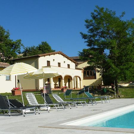 Gasthaus Agriturismo Fattoria Di Gragnone Exterior foto