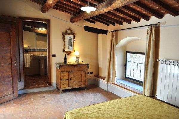 Gasthaus Agriturismo Fattoria Di Gragnone Zimmer foto