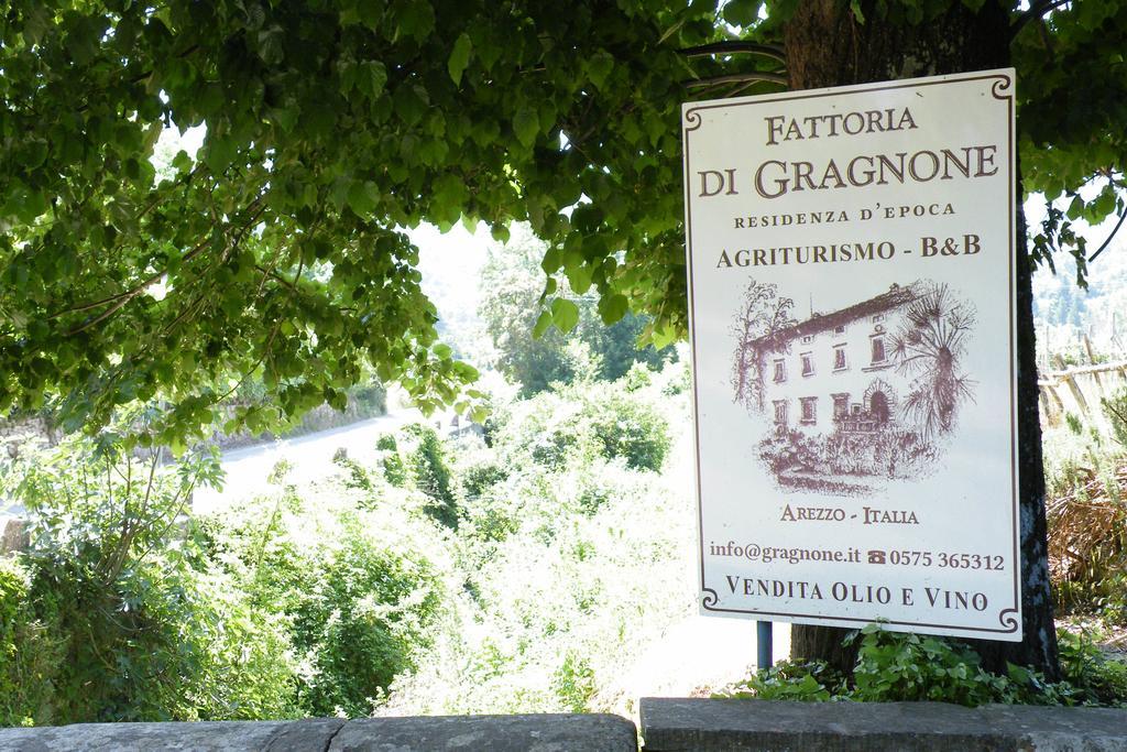 Gasthaus Agriturismo Fattoria Di Gragnone Exterior foto